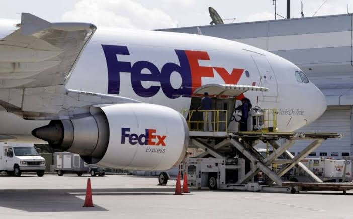 dhl-service-fedex-abc-transport_1541596604a3mJUA.jpeg
